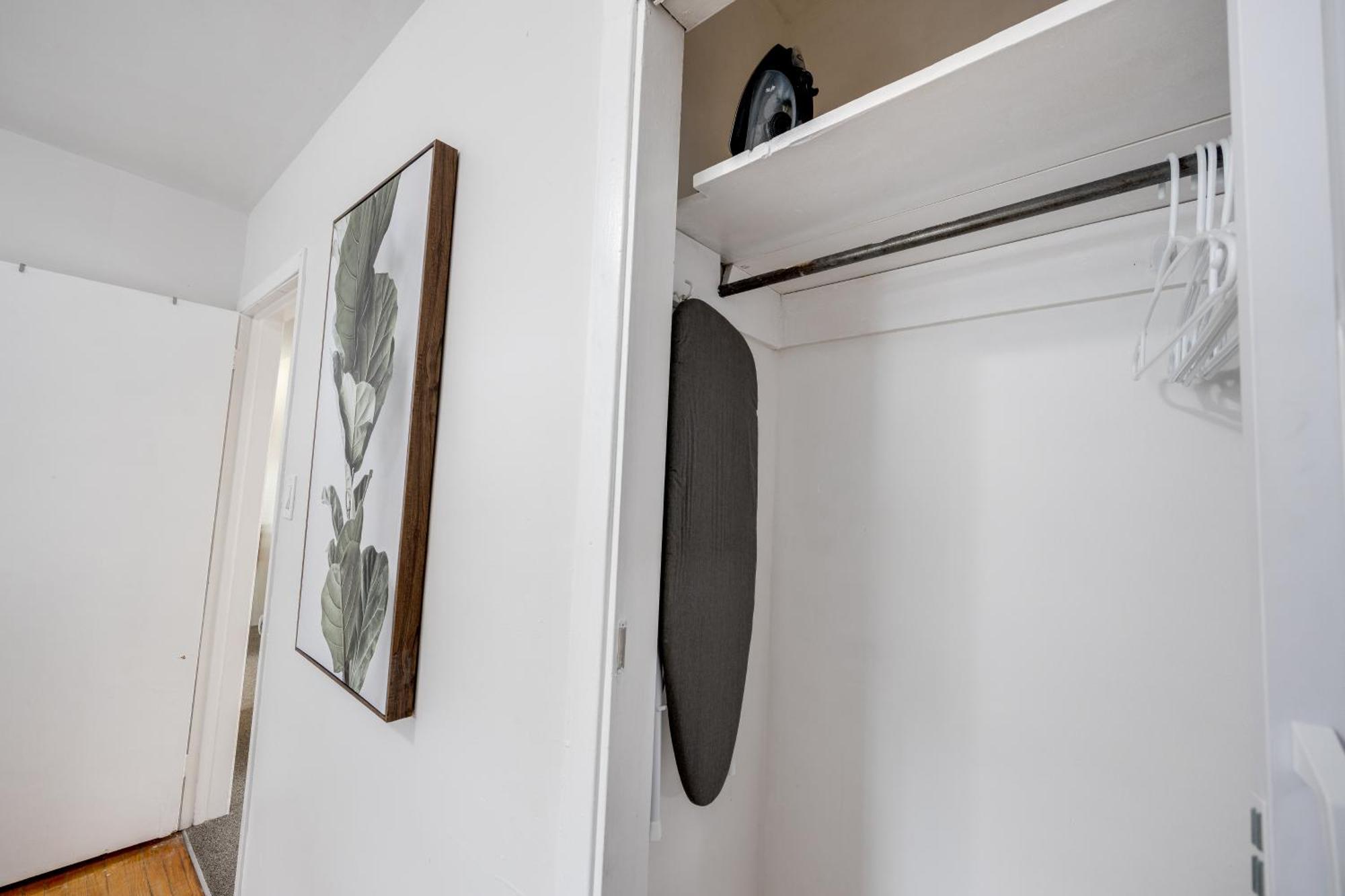 Eglinton West Guest Suite Toronto Extérieur photo