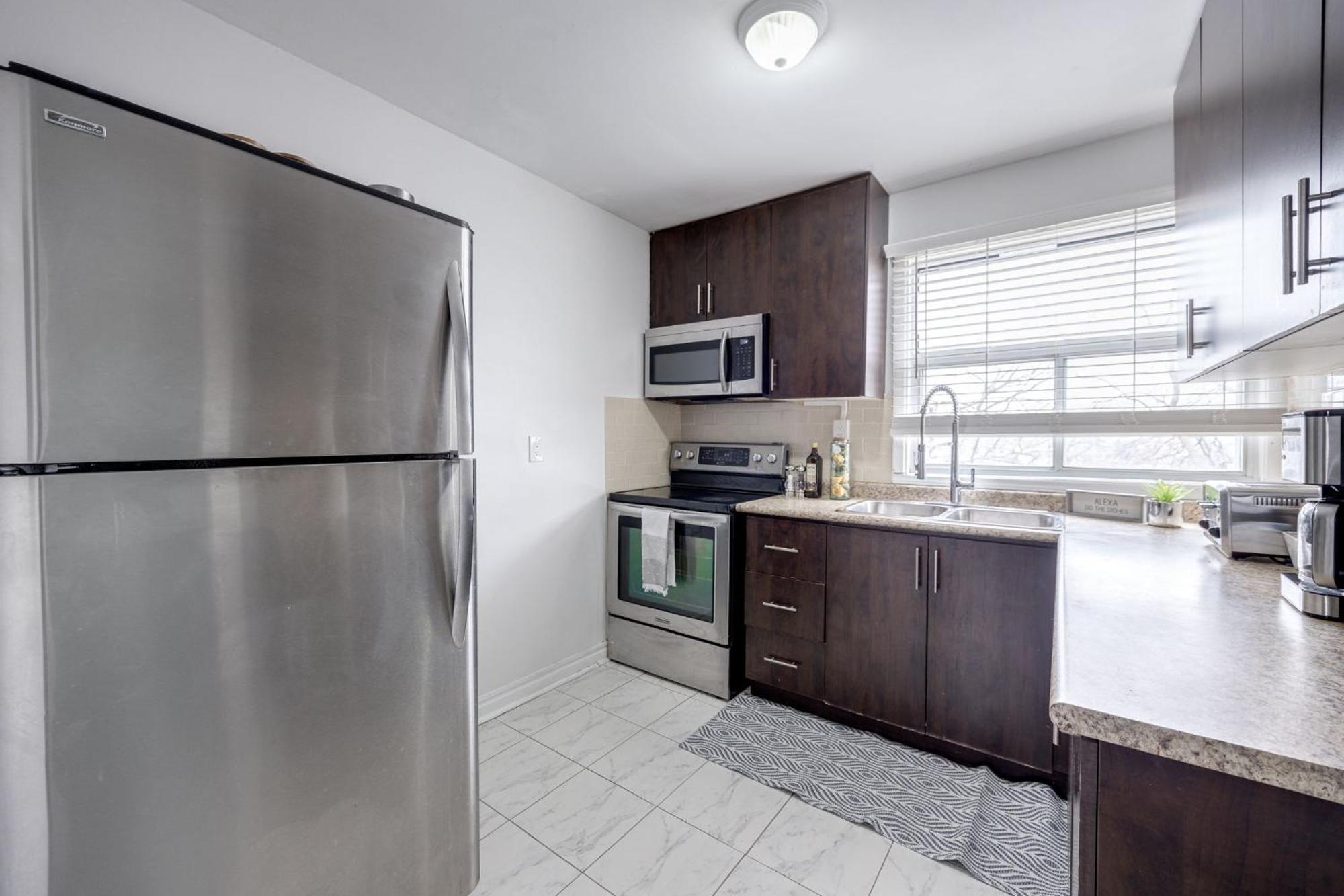 Eglinton West Guest Suite Toronto Extérieur photo