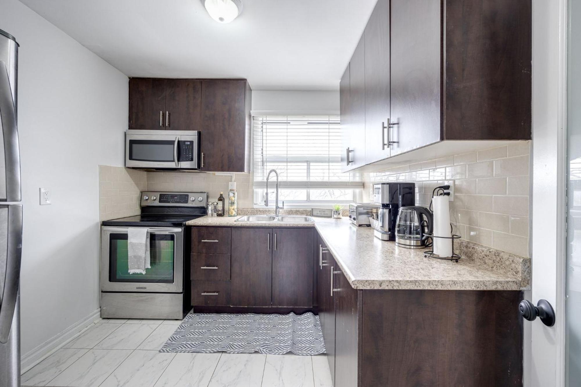 Eglinton West Guest Suite Toronto Extérieur photo