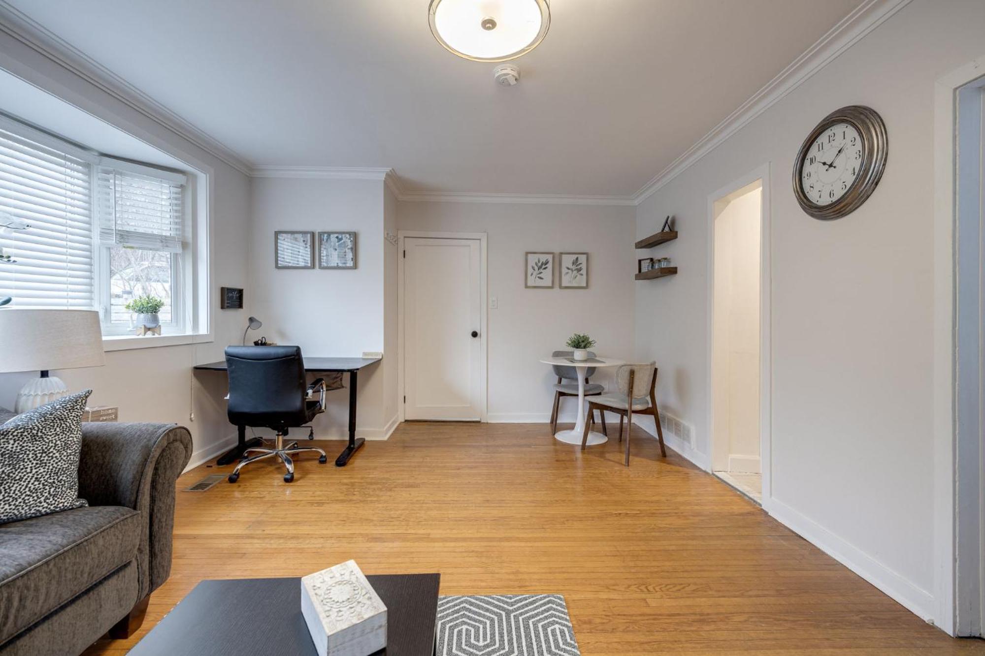 Eglinton West Guest Suite Toronto Extérieur photo