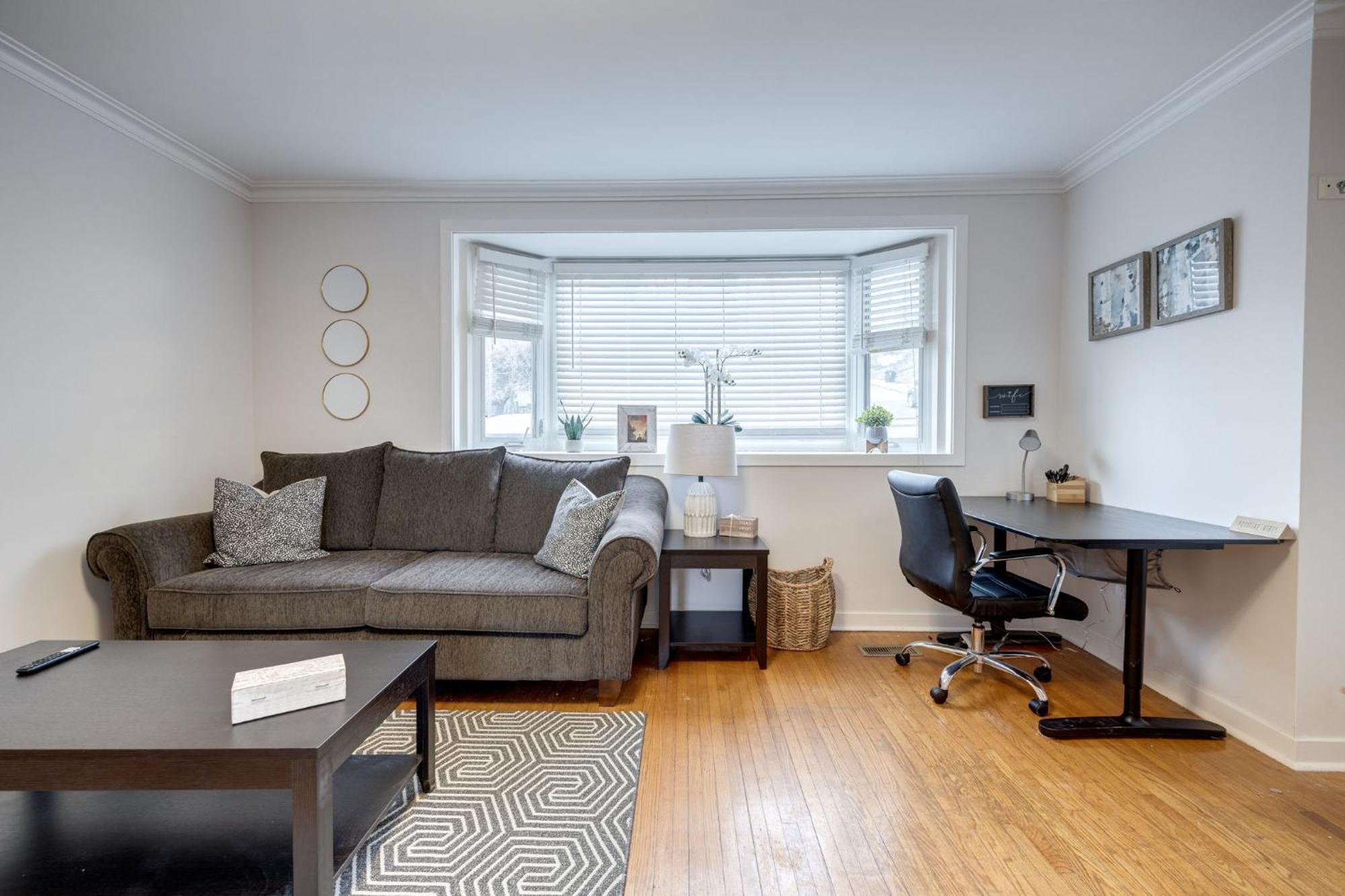 Eglinton West Guest Suite Toronto Extérieur photo